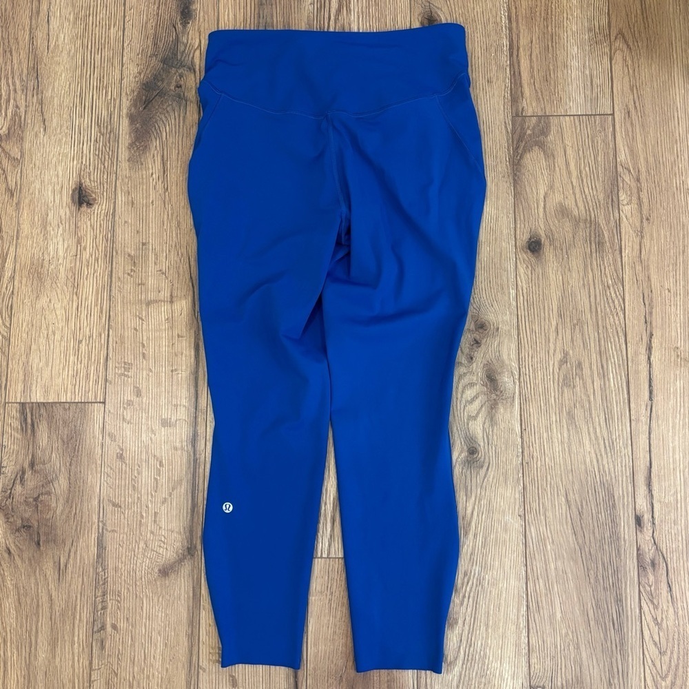 Lululemon Base Pace High Rise Tight 25" Size 12 In Symphony Blue